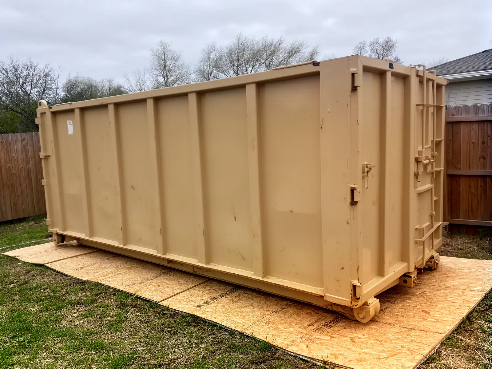 Roll-off dumpster from The Ortiz Family Dumpster Rentals in Nevada City, CA